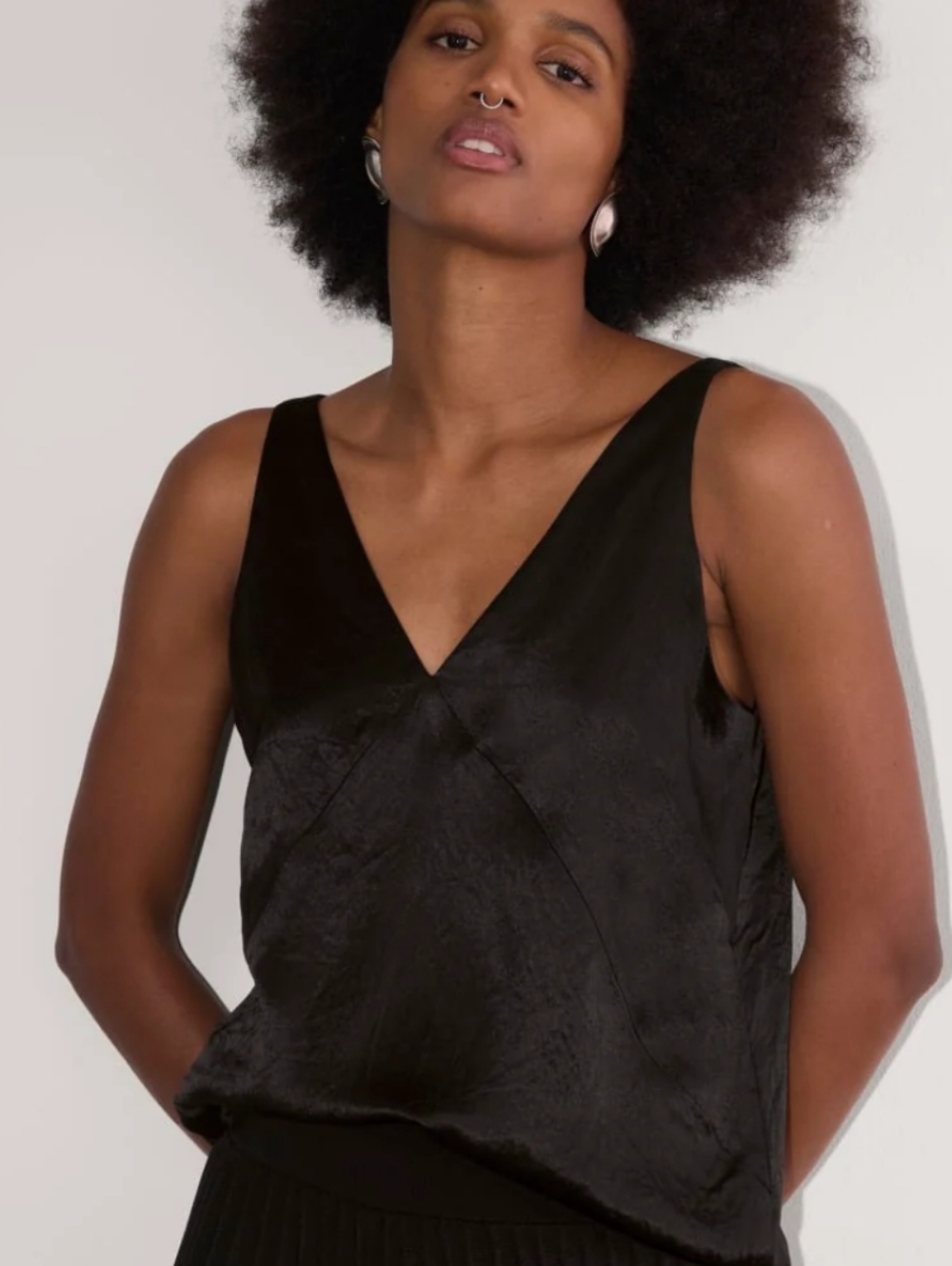 🆕EVERLANE The Satin Tank